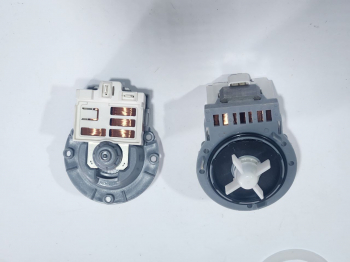 Насос 40W на 3-ех винтах клеммы назад раздельно медь (аналог Askoll PMP000UN)