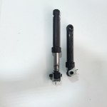Амортизатор Indesit 100N 140744, 309597 с кронштейном